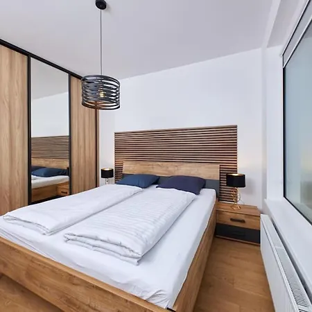 Daire 5min2centre, View & Free Parking Bratislava